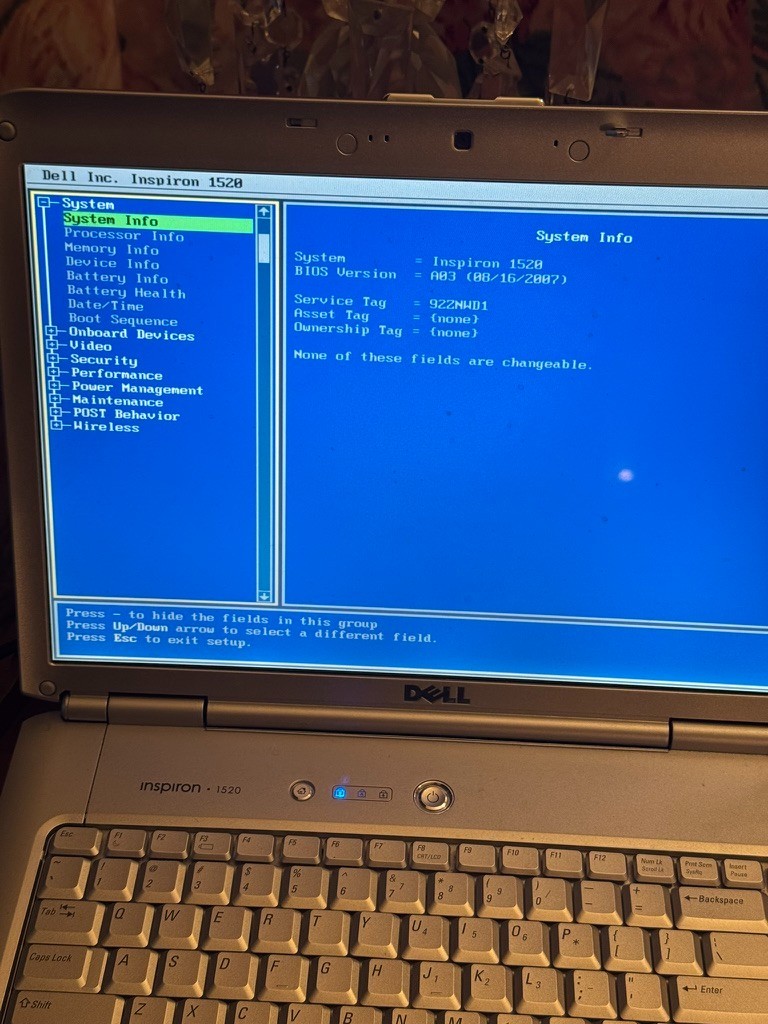 Dell Inspiron 1520 Laptop – For Parts or Repair