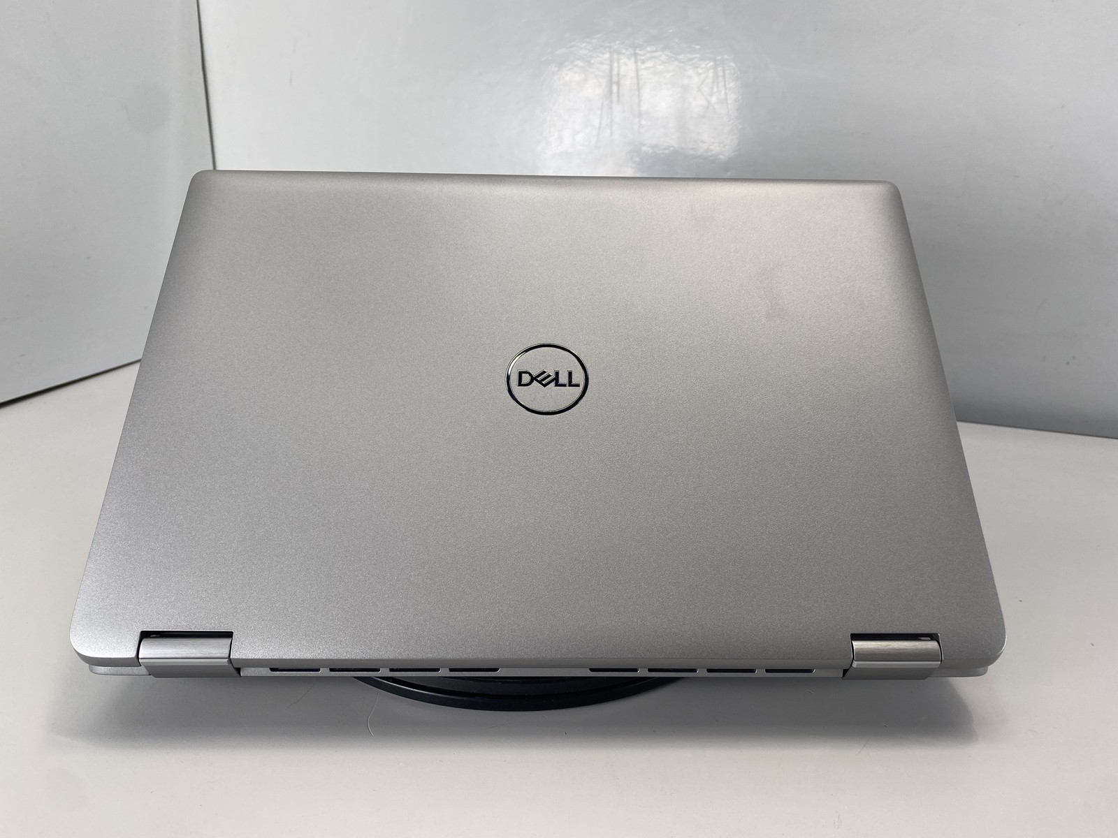 Dell Laptop Latitude 5340 13.3″ Intel Core i7-1365U 256GB- Silver