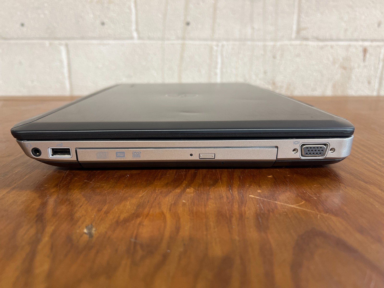 Dell Latitude E5430 | i5-3340M 2.70GHz | 8GB RAM | 320GB HDD | Win10 | 1600×900
