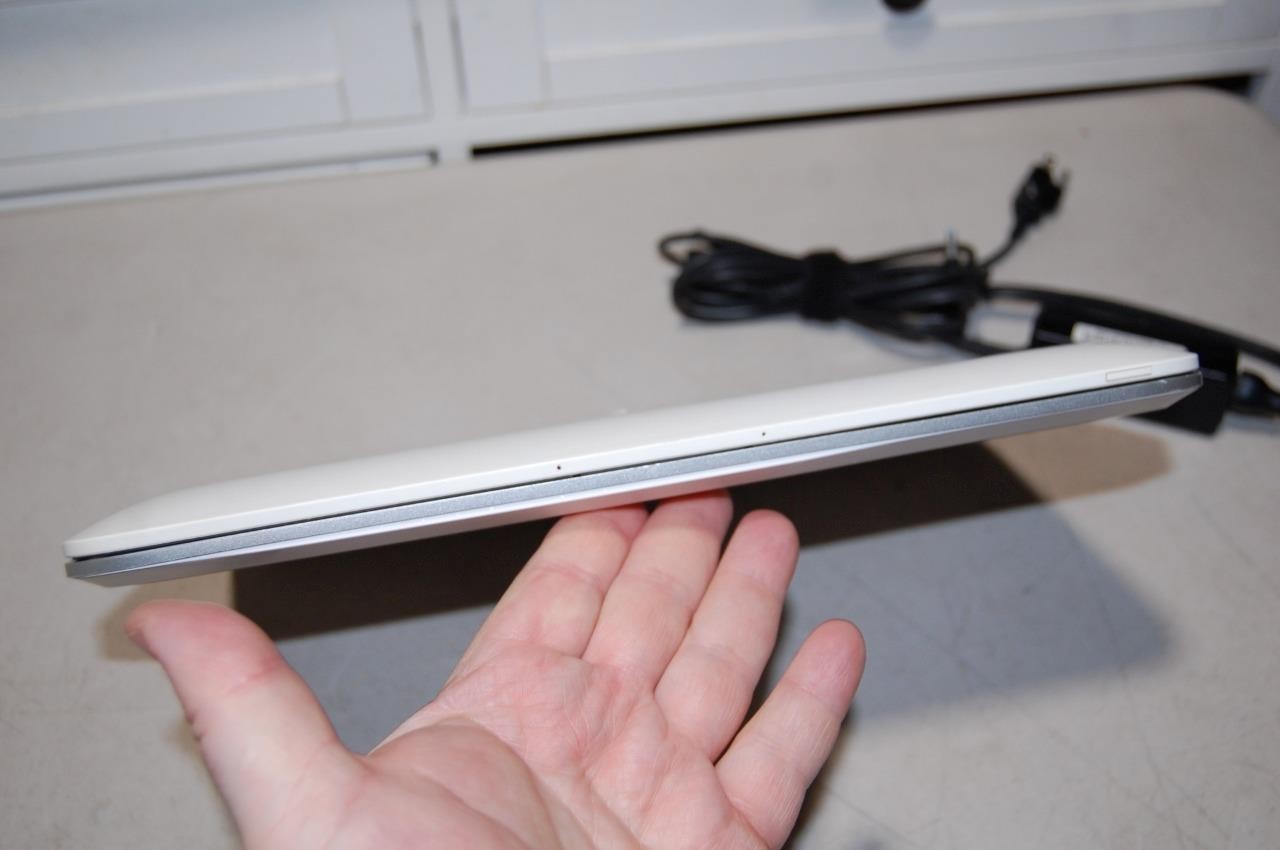 HP Split Laptop with Detachable Tablet 13-R010DX with Beats Audio – As Is, Read