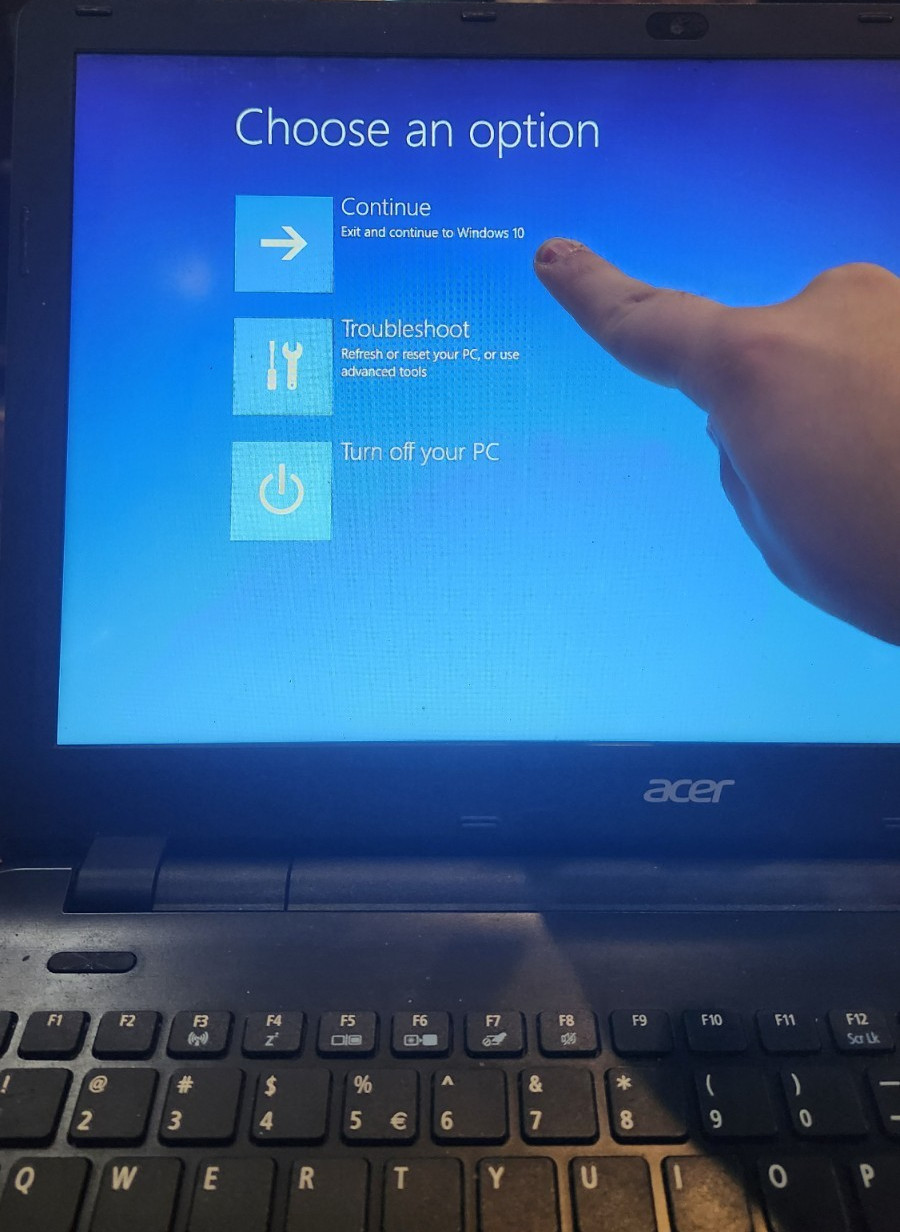 Acer Aspire E5-521-23kh Laptop W/ Adapter Charger Tested Working Windows 10 READ