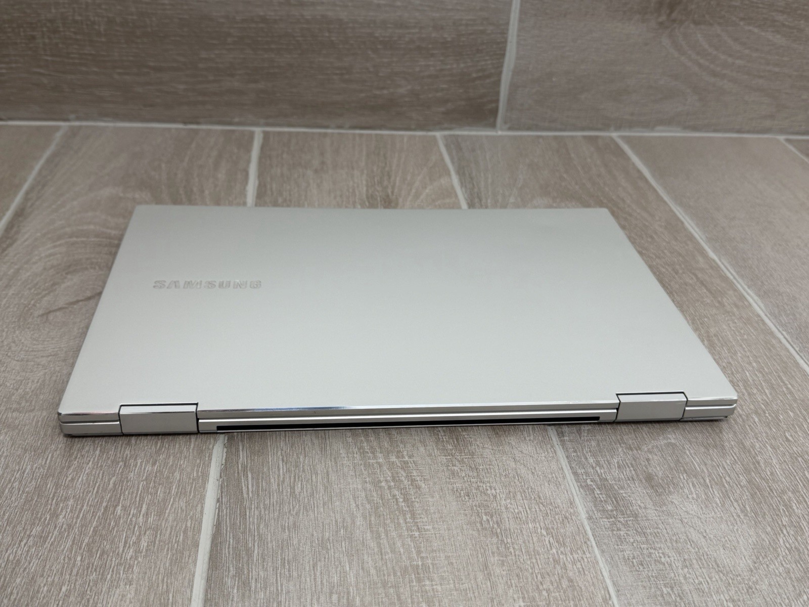Samsung Galaxy Boox Flex Alpha 13.2” Touch Core i7-10510U 12GB RAM 512GB NVMe