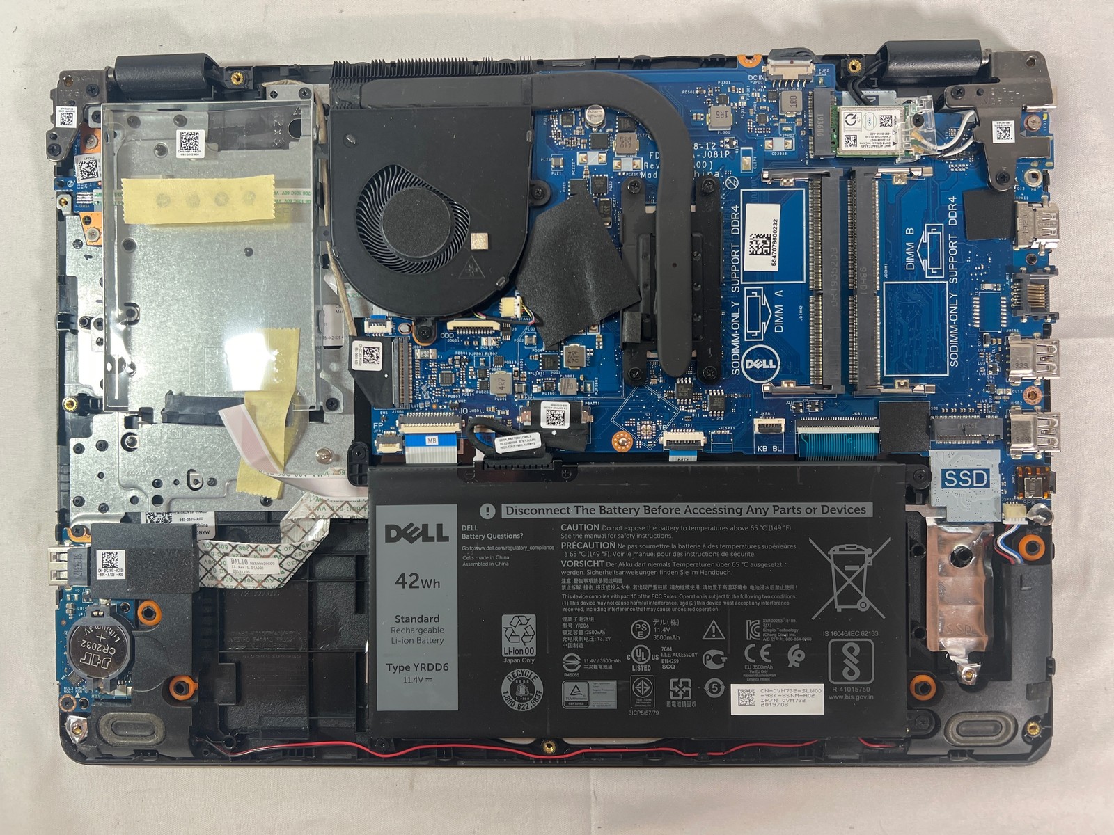 Dell Inspiron 3493 i5-1035G4 No Ram No Drive M2 Broken 14″ Parts