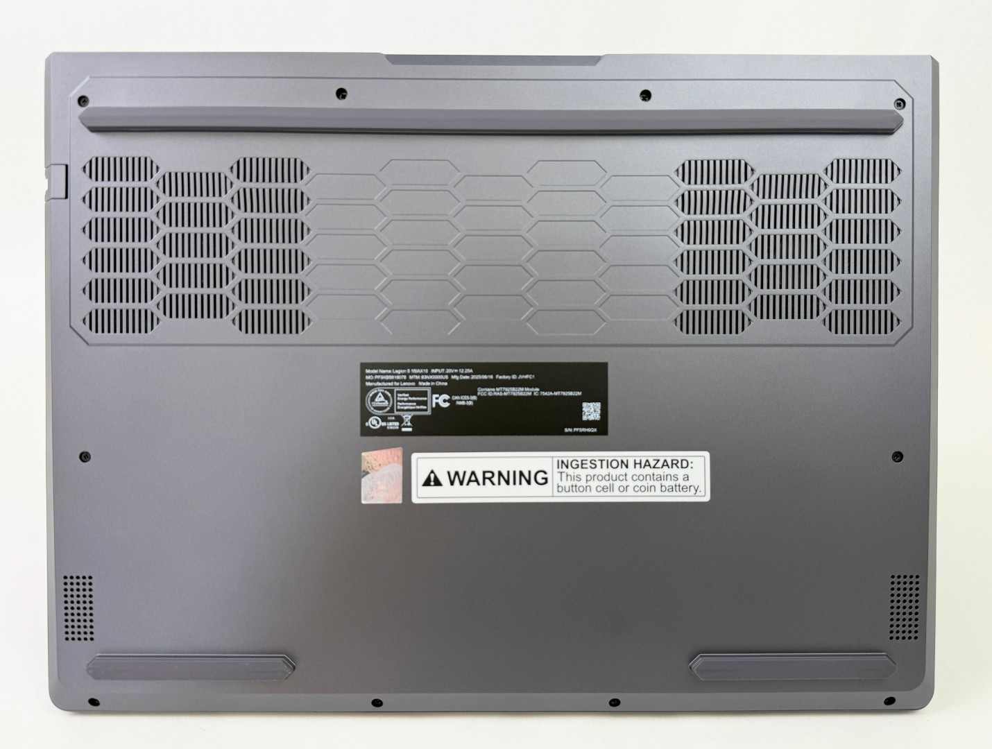 Lenovo Legion 5 16IAX10 16″ Ultra 9 275HX 32GB 1TB SSD RTX 5060 W11H