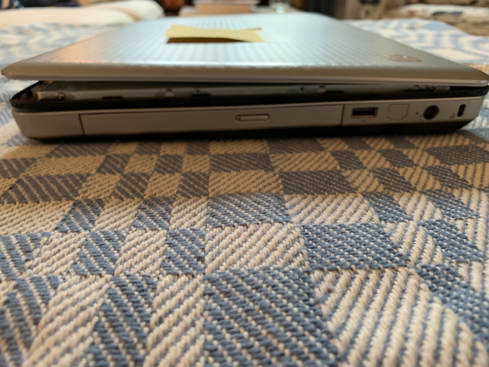 HP G62-222US NO RAM, HDD, CHARGER, or BATTERY GOOD SCREEN, BAD MOTHERBD.