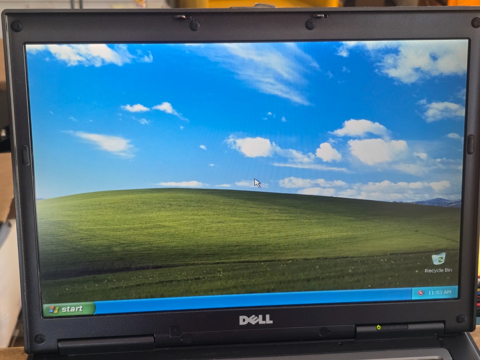 Dell Latitude D820 C2D T2500, 2GB RAM, XP Pro, Serial, FW, 95GB HDD Tested