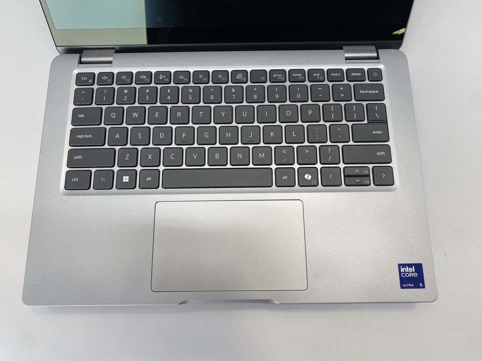 Dell Laptop Latitude 5350 13.2″ Intel Core Ultra 5 125U 256GB – Gray