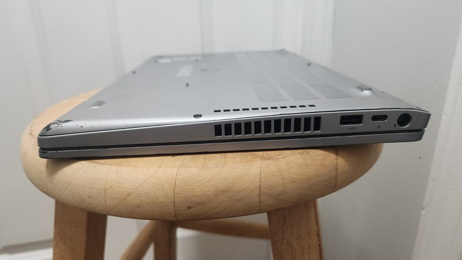 Dell Latitude 5510 Windows 11 Pro Laptop i5-10210U 16GB RAM 256GB nvme incl cord