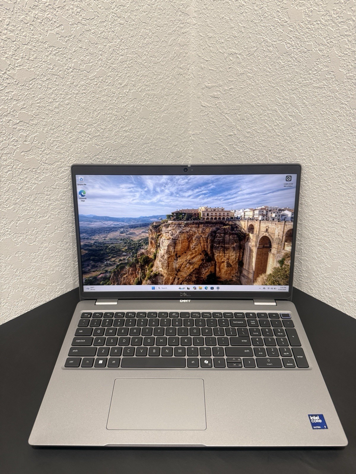 Dell Precision 3591 Ultra 7 165H 64 GB Ram 512 GB SSD NVDIA RTX 2000