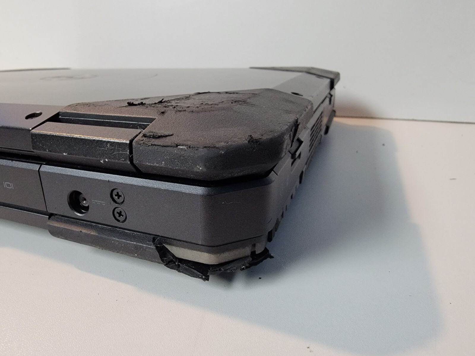 Dell Latitude 14 RUGGED 5404 14″_i7-4650U_8GB_500GB HDD_No Battery_Windows 11