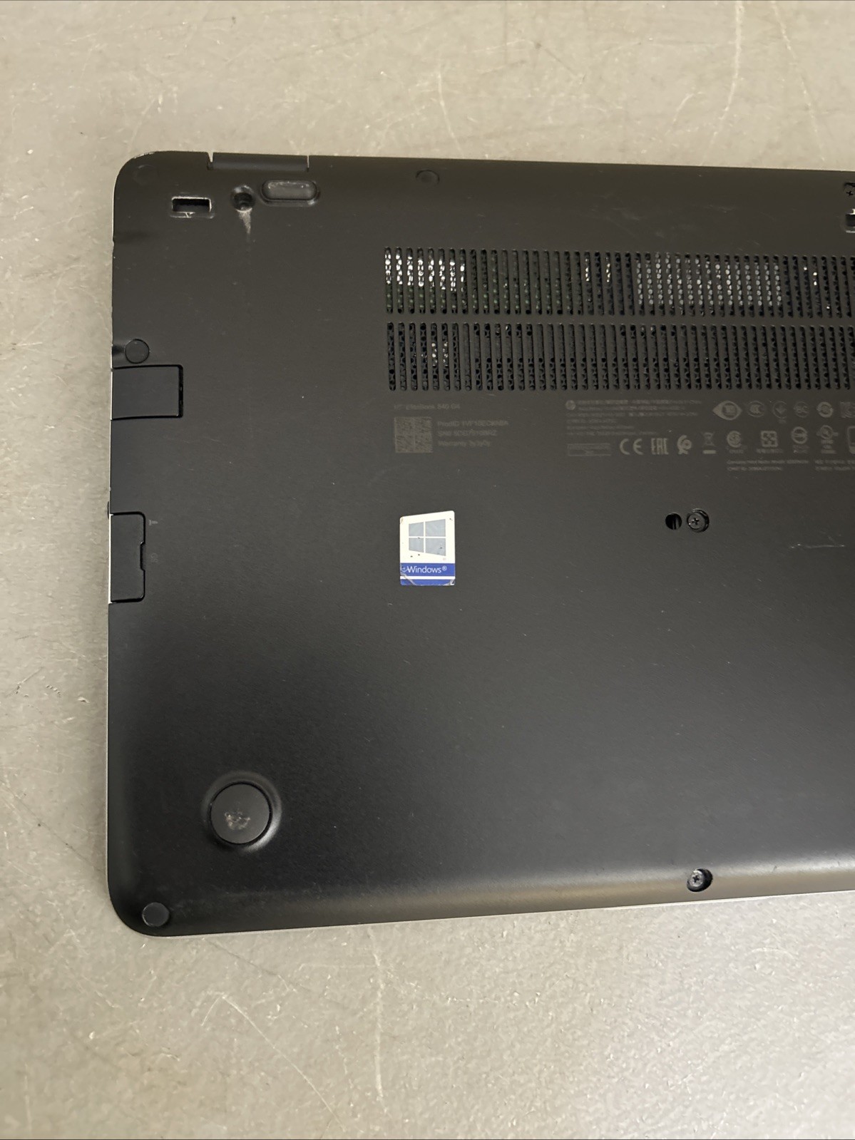 HP EliteBook 840 G4 14″ Core i5 8GB RAM, 256 GB SSD Window 11