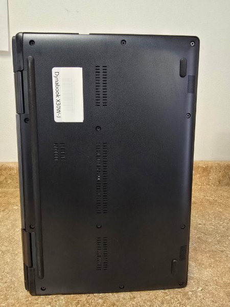 Dynabook Portege X30W-J 13″ Touch Laptop-11th i7-1185G7 2.8GHz 16GB RAM 512GB