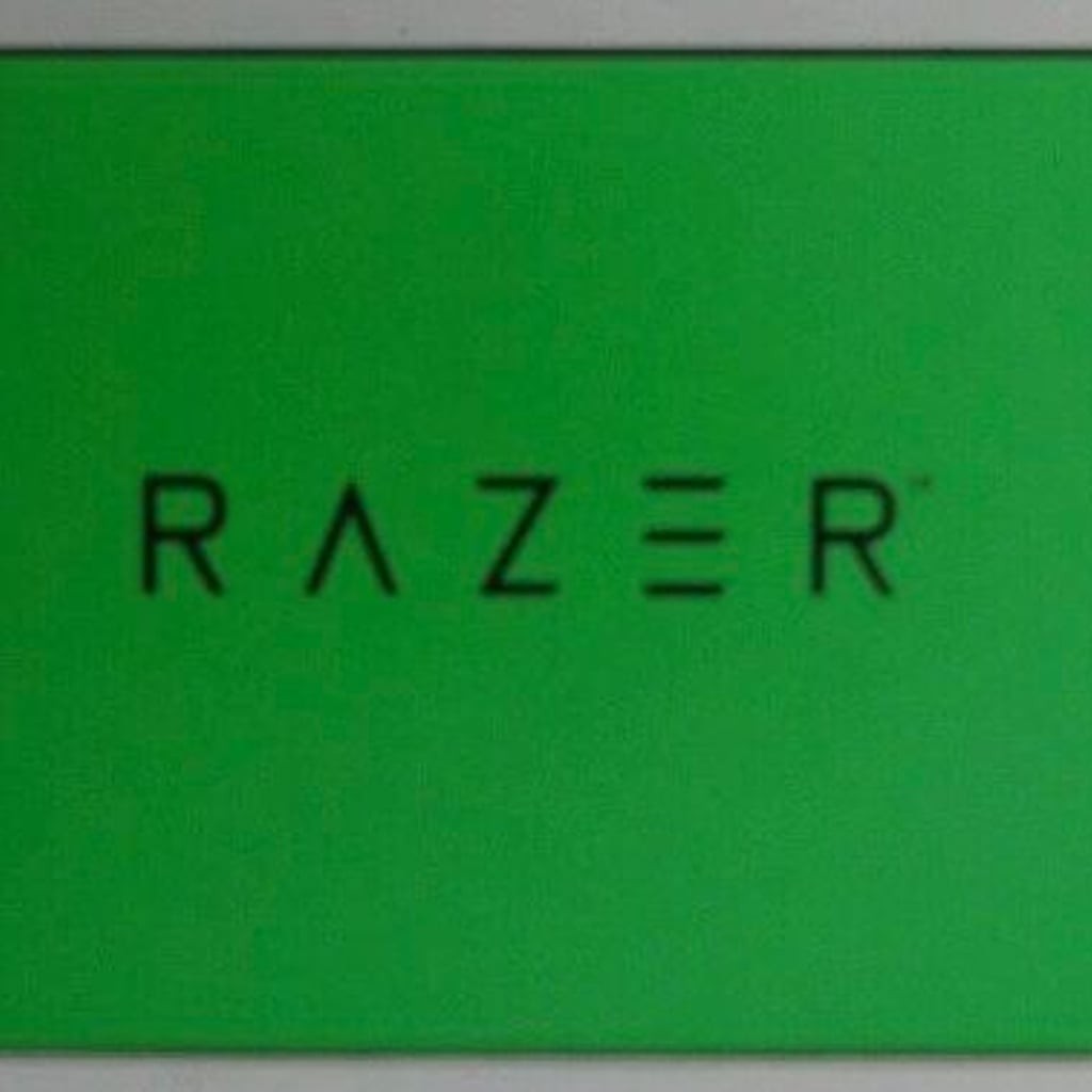 Razer DeathAdder Essential Wired Optical Gaming Mouse – Classic Black… 8100561