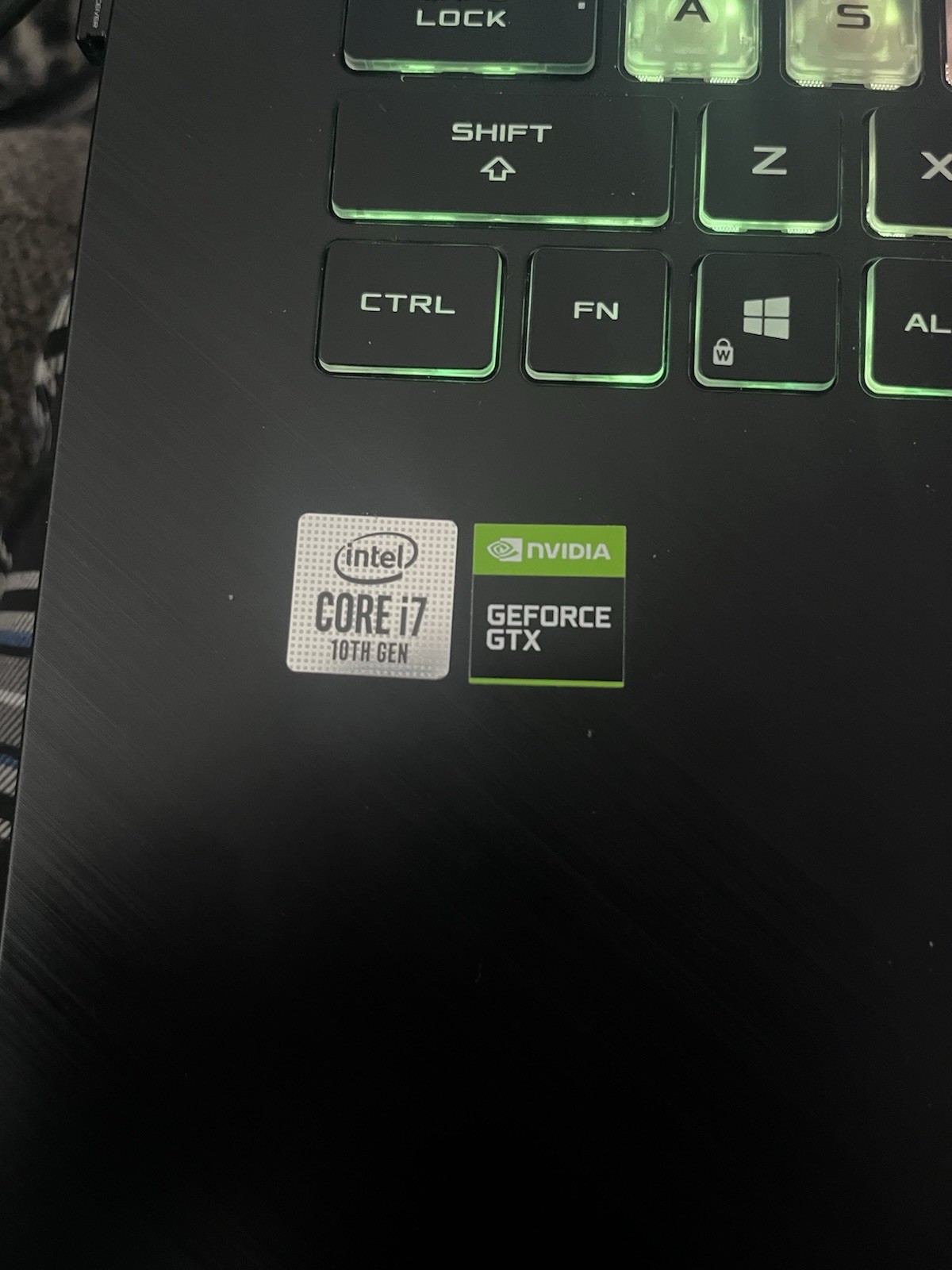 ASUS ROG Strix G512L 15.6in i7 10th Gen 16GB 1TB SSD GTX Wi‑Fi 6 144Hz