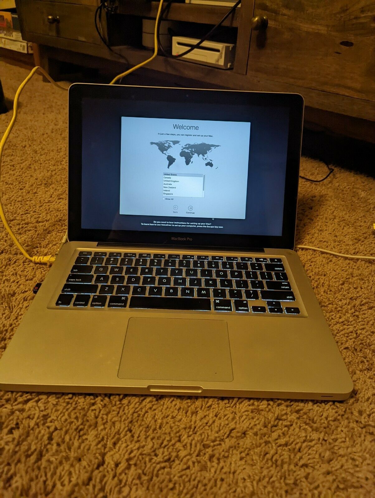 Apple MacBook Pro A1278 i5 13.3″ Laptop – MC700LL/A