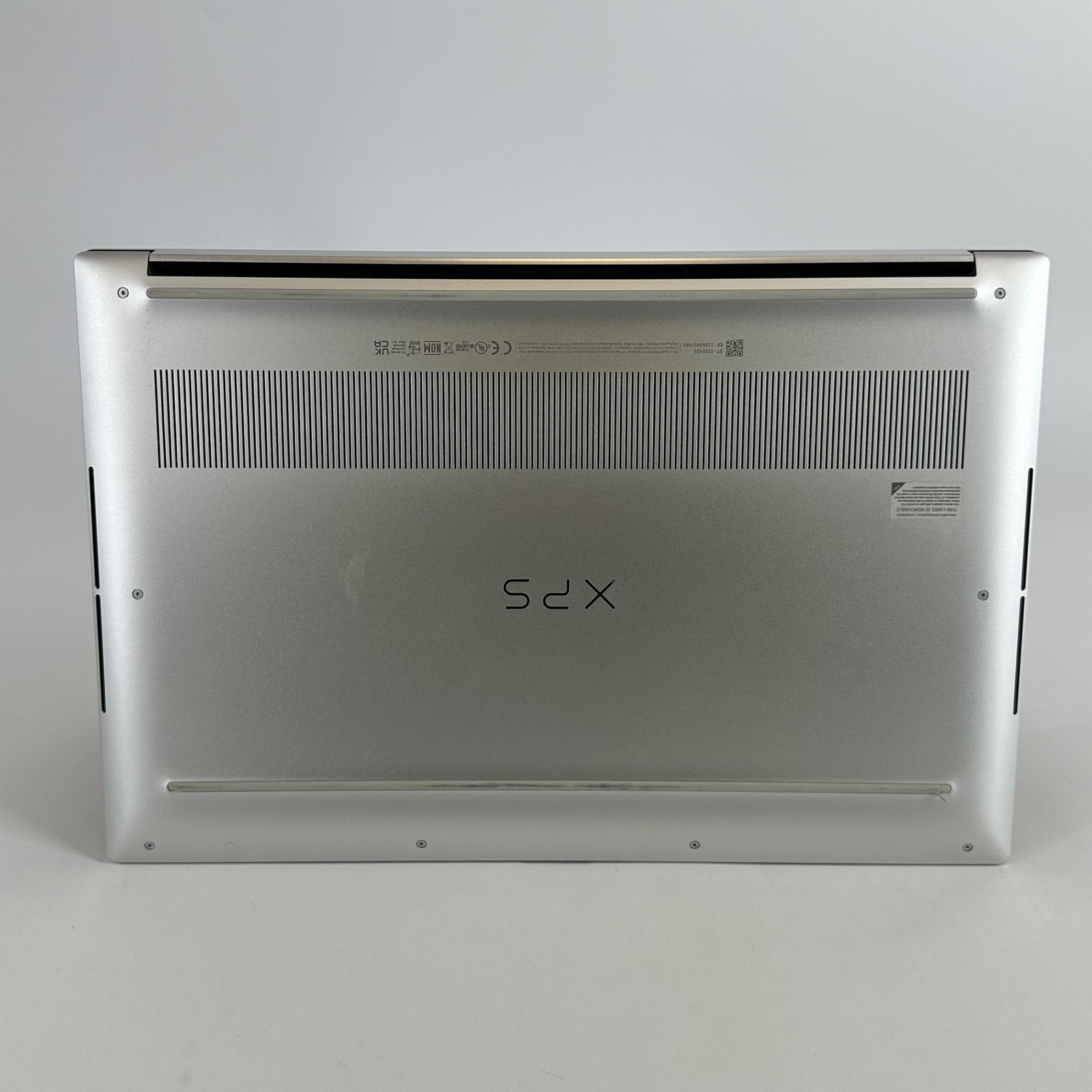 Dell XPS 15 9510 TOUCH i9-11900H 2.50GHz 32GB 1TB SSD RTX 3050 Ti Very Good