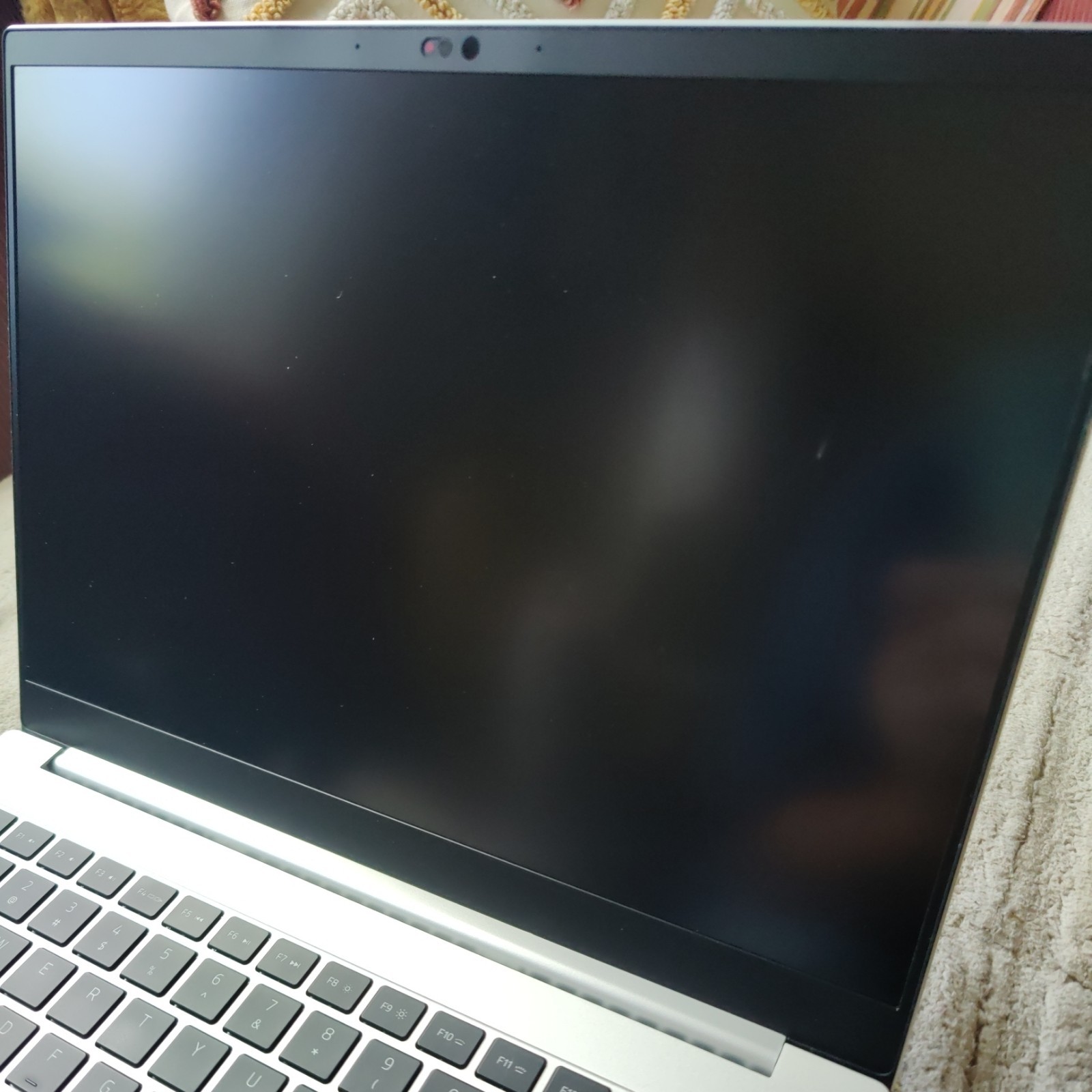 Razer Blade 14 QHD+ 4.0 GHz Ryzen 9 7940HS 16GB 1TB SSD RTX 4070 Excellent