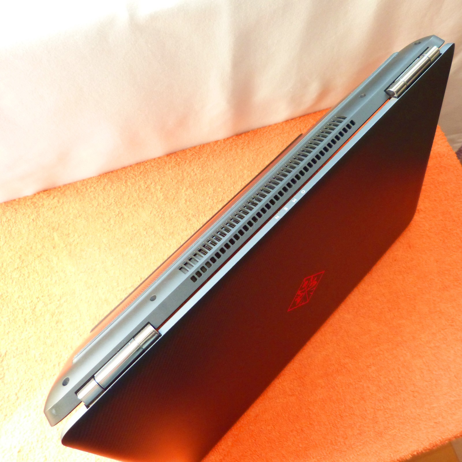 HP OMEN AX ULTRABOOK 15″ FULLHD GTX 4GB GAMING l SSD Windows 11 l QUAD i7