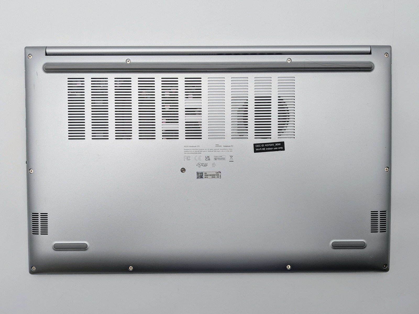 ASUS Vivobook 17X K3704 17″ FHD I9-13900H 8GB Motherboard Palmrest *READ*