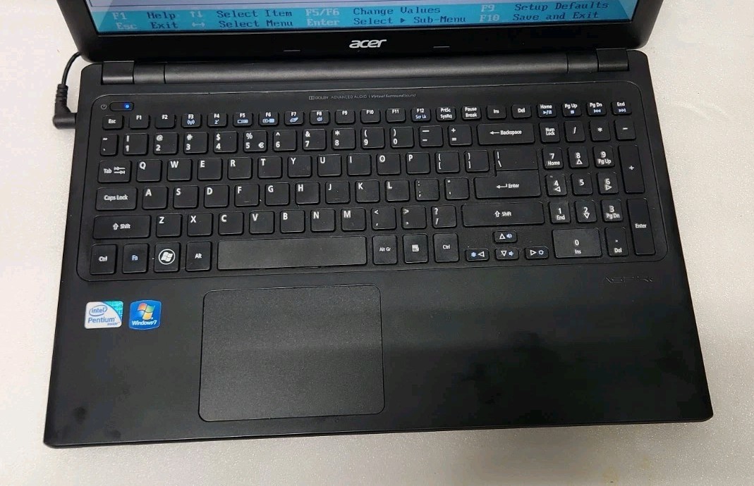 Acer Aspire V5-531 MS2361 15.6″ Laptop Intel Processor No HDD Parts Or Repair