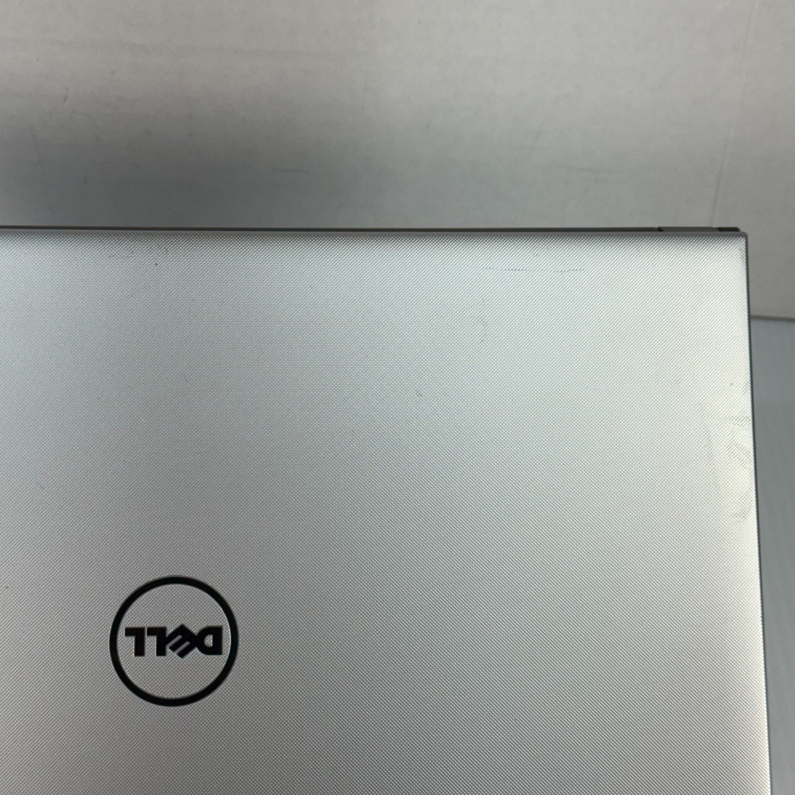 Dell Inspiron 5559 i5-6200U 15.6″ Laptop 120GB SSD 8GB RAM AS IS – BAD SCREEN