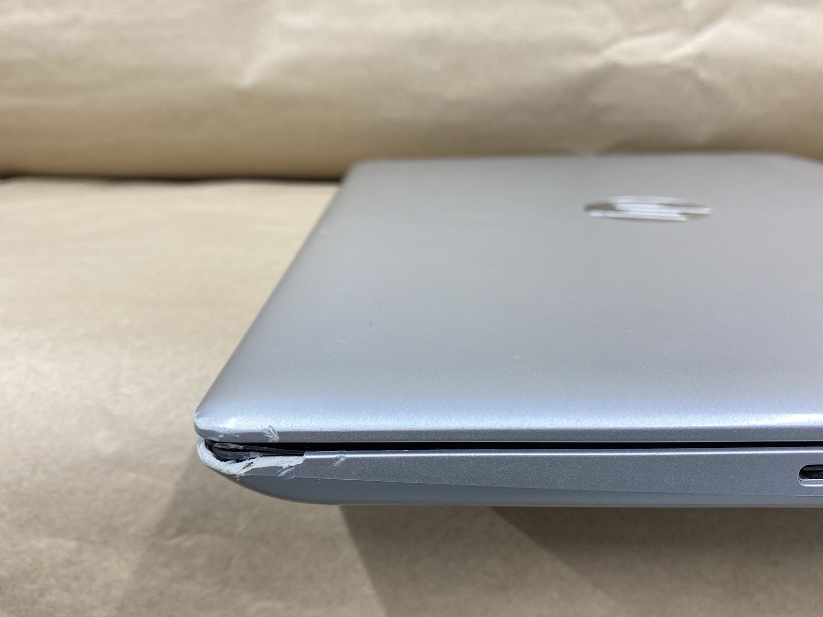 HP 440 G5 – 14″ 1366×768 – i5-8250U – 4GB – 128GB SSD – Win 11 Pro READ