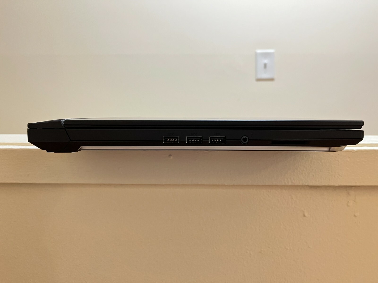 [REFURBISHED] ASUS ROG Strix G512LW-XS78 144Hz Core i7-10750H 32GB 1TB RTX 2070