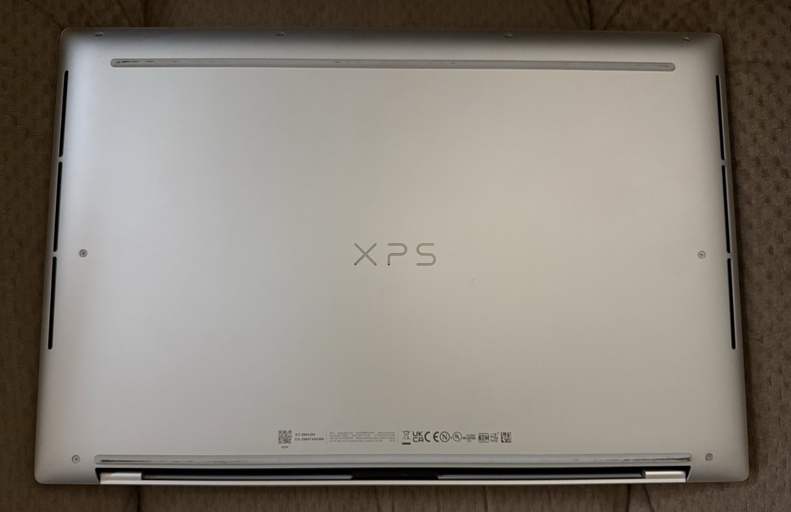 Dell XPS 16 9640 4K OLED Touch (Core Ultra 9 185H, 32GB/1TB, RTX 4060) Silver