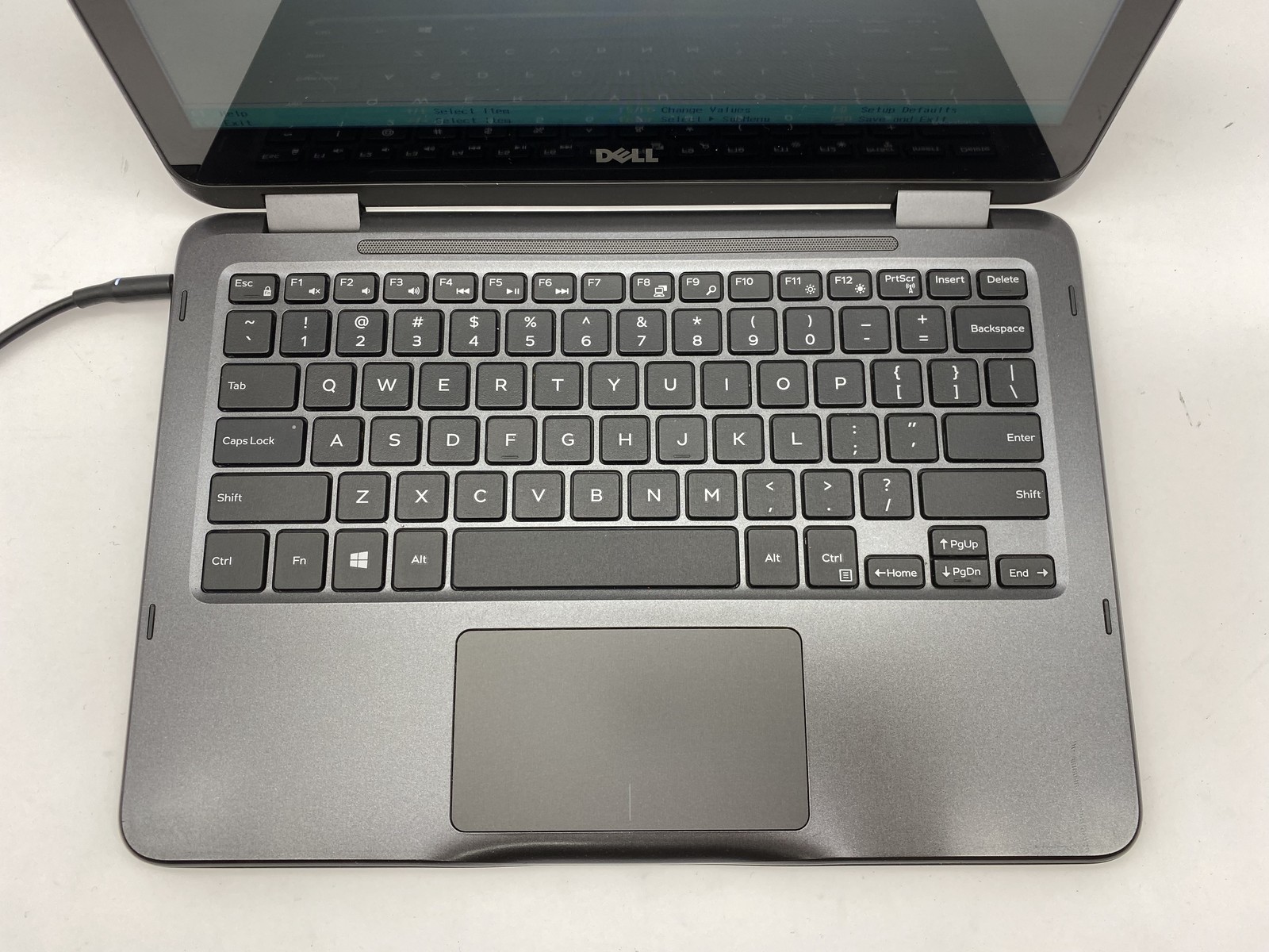 Dell Inspiron 3185 Laptop AMD A6-9225 RADEON R4 1.6GHz 4GB RAM 32GB SSD No OS