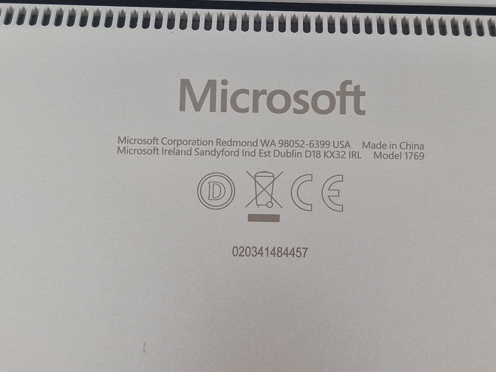 Microsoft MS Surface 2 1769 13.5 Intel i5 8GB 128GB No OS 020341484457