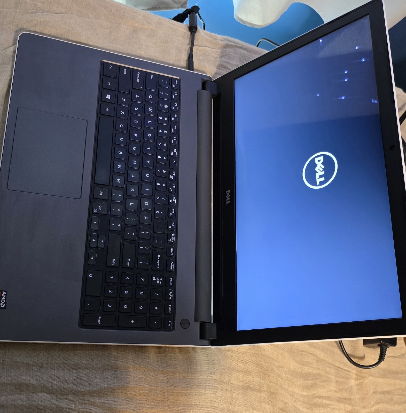 Dell Laptop – AMD A8 – 12GB RAM – 1TB Storage – Includes Charger
