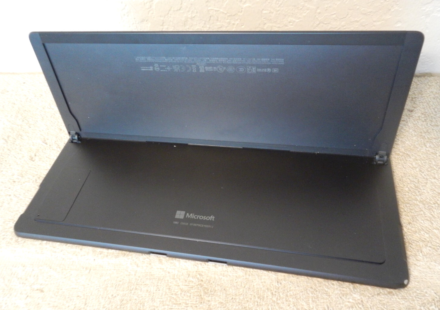 MS SURFACE PRO 8 1983 Intel i5-1135G7 8GB RAM 256GB SSD W-11 Chgr KB Case *READ*