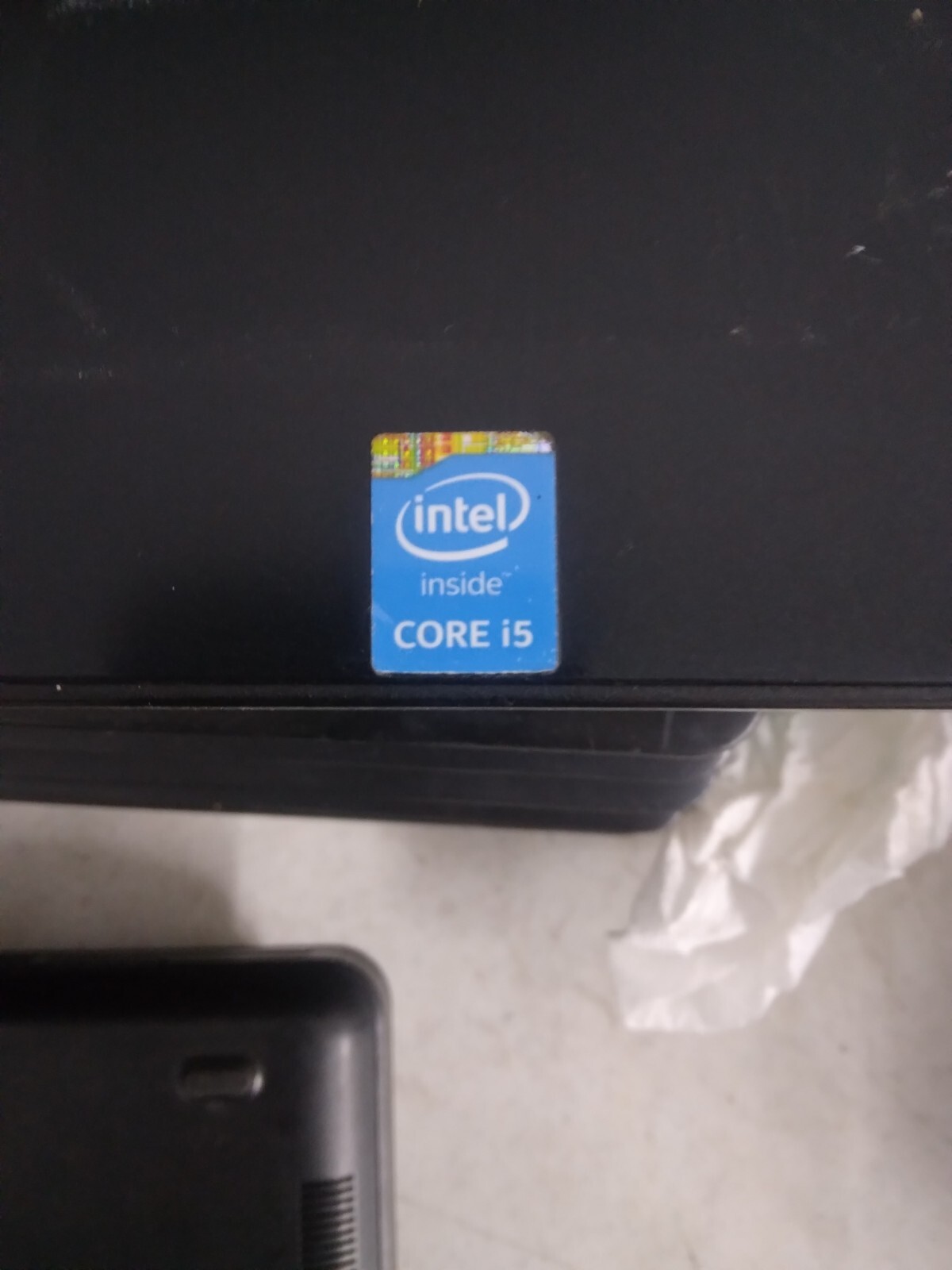 Dell Latitude 3340 13.3” (500GB HDD Intel Core i3-4005U 1.7GHz 4GB) Laptop