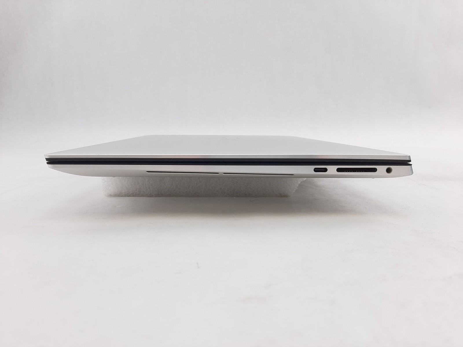 Dell XPS 15 9510 i7-11800H 2.30GHz 16GB RAM 512GB NVMe Marks Parts/Repair C3*74