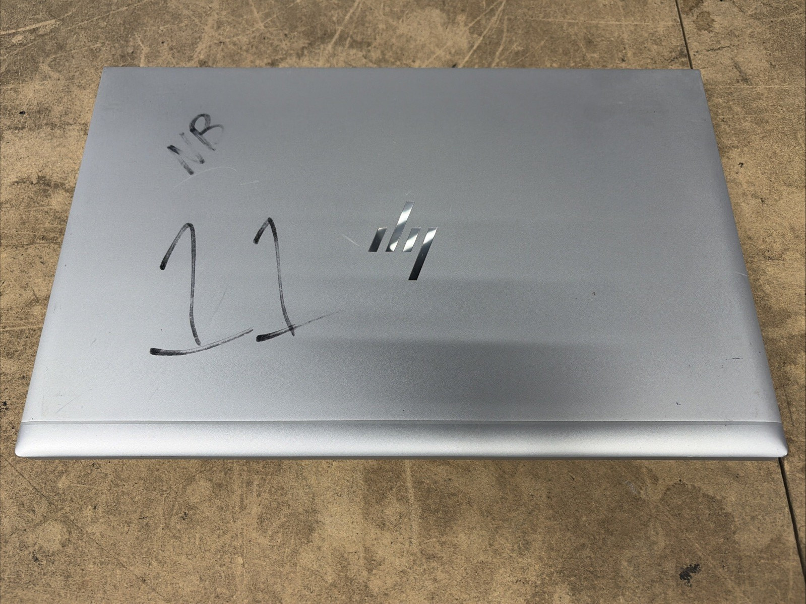 HP EliteBook 850 G8 15.6″ UHD i7-1185G7 16GB RAM 256GB SSD NO OS