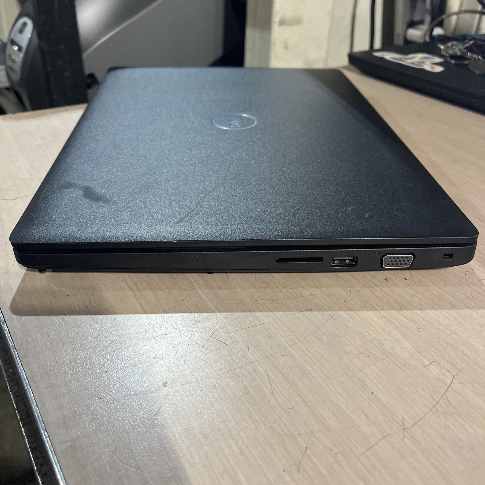 DELL LATITUDE 3480 INTEL CORE I3-6006U 2.00GHZ 8GB RAM NO HD ,