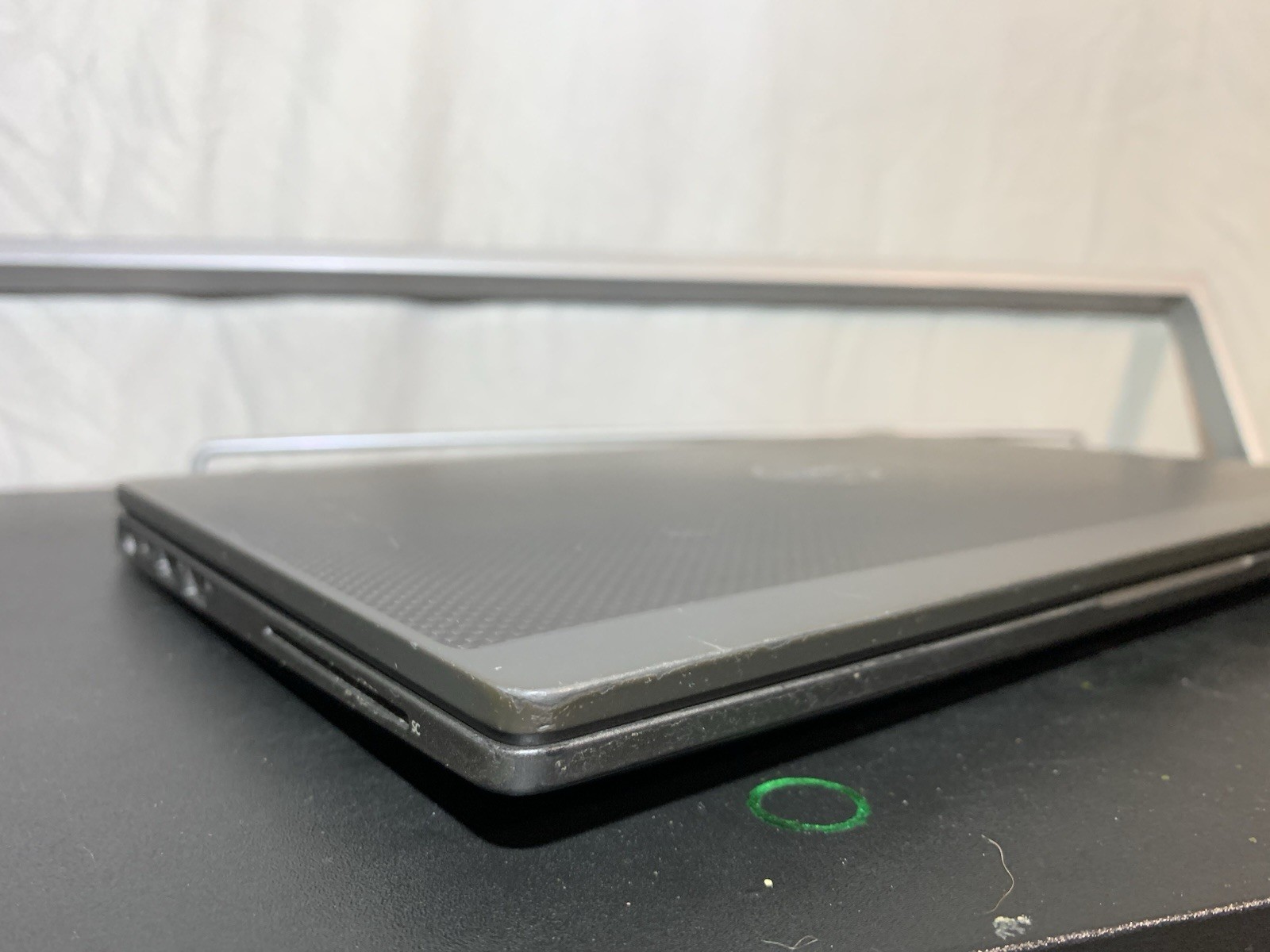 Dell Latitude 7400 i5-8365U 8GB 256GB SSD Win11 14in FHD Black
