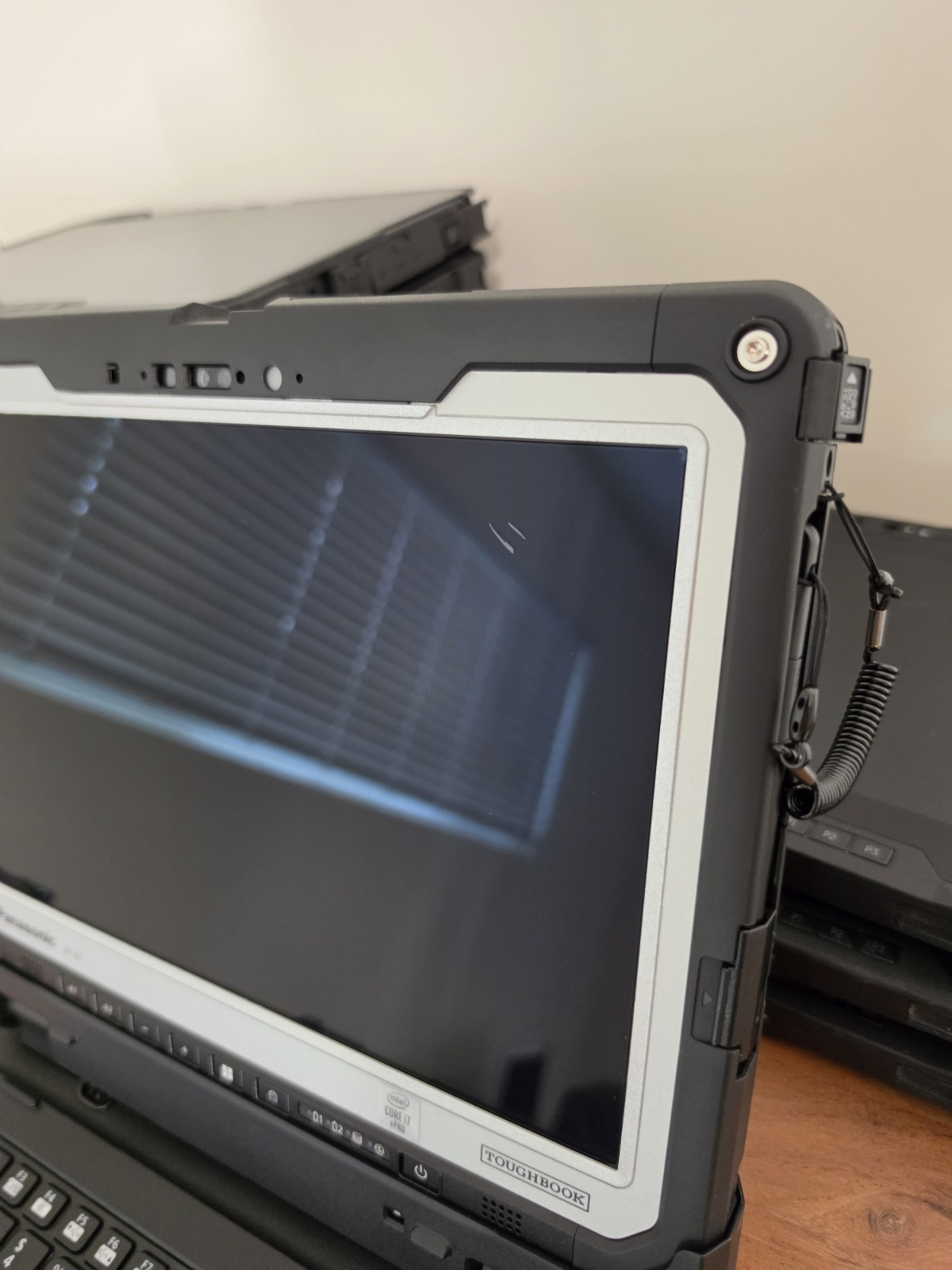 Panasonic Toughbook CF-33 Mk2 i7-10810U 32GB 1TB NVMe 4G LTE Only 100 Hours