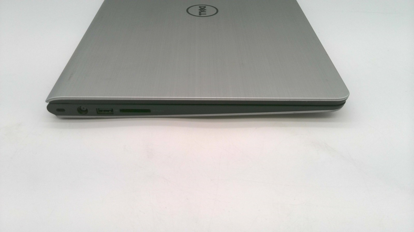 DELL INSPIRON 5545 Laptop AMD A8-7100 8GB Ram NO HD/OS
