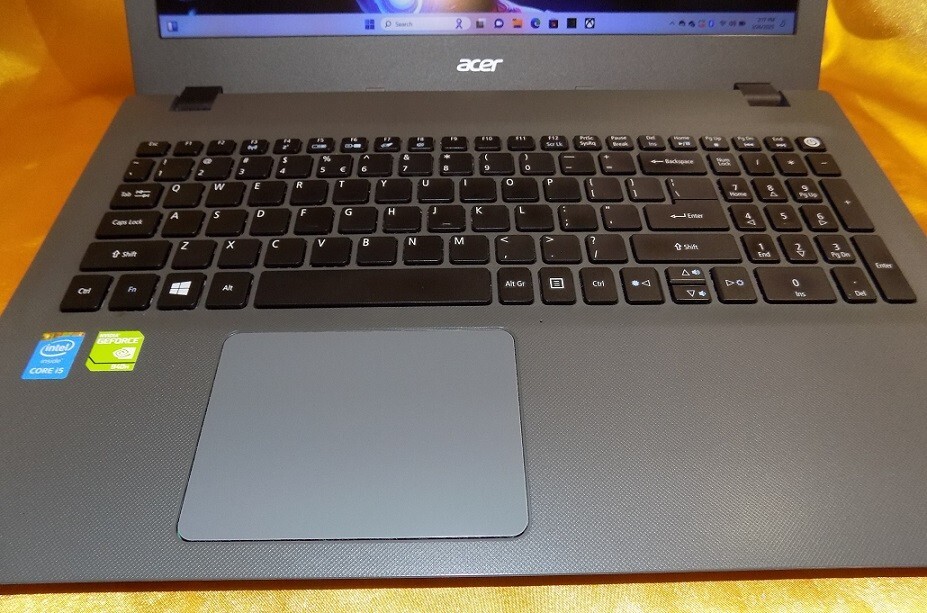 Acer Aspire E15 E5-573G-52G3 15.6″ 1TB +256GB 12GB Win11 *Gaming Laptop Computer