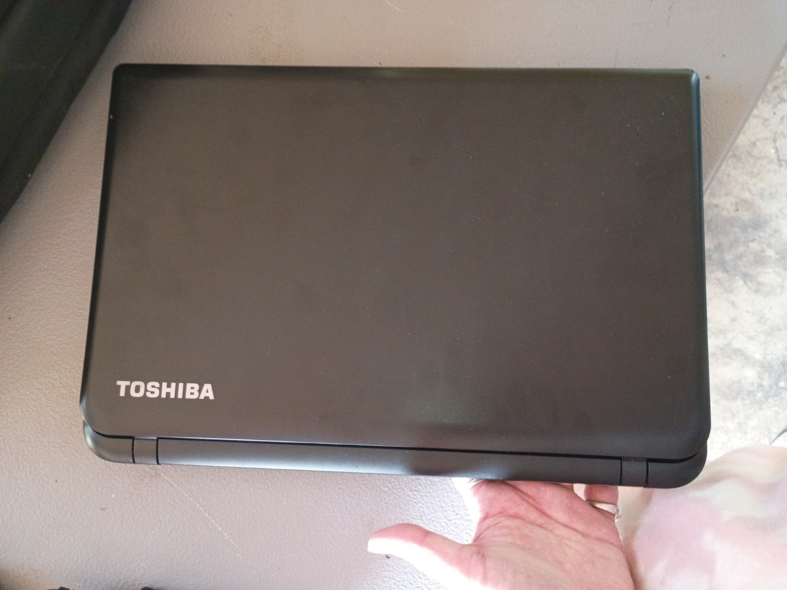 Toshiba Satellite C55-B5319 Laptop Intel Celeron N2840 @ 2.16 GHz 4GB 500GB HDD