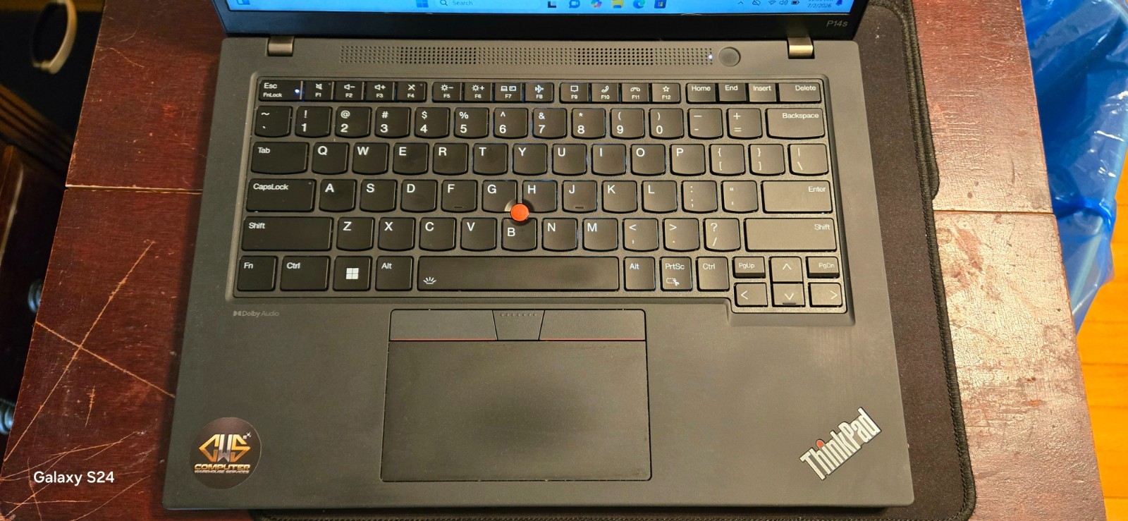 Lenovo ThinkPad P14s Gen 4 FHD+ 3.3 GHz Ryzen 7 PRO 7840U 32GB 500GB SSD