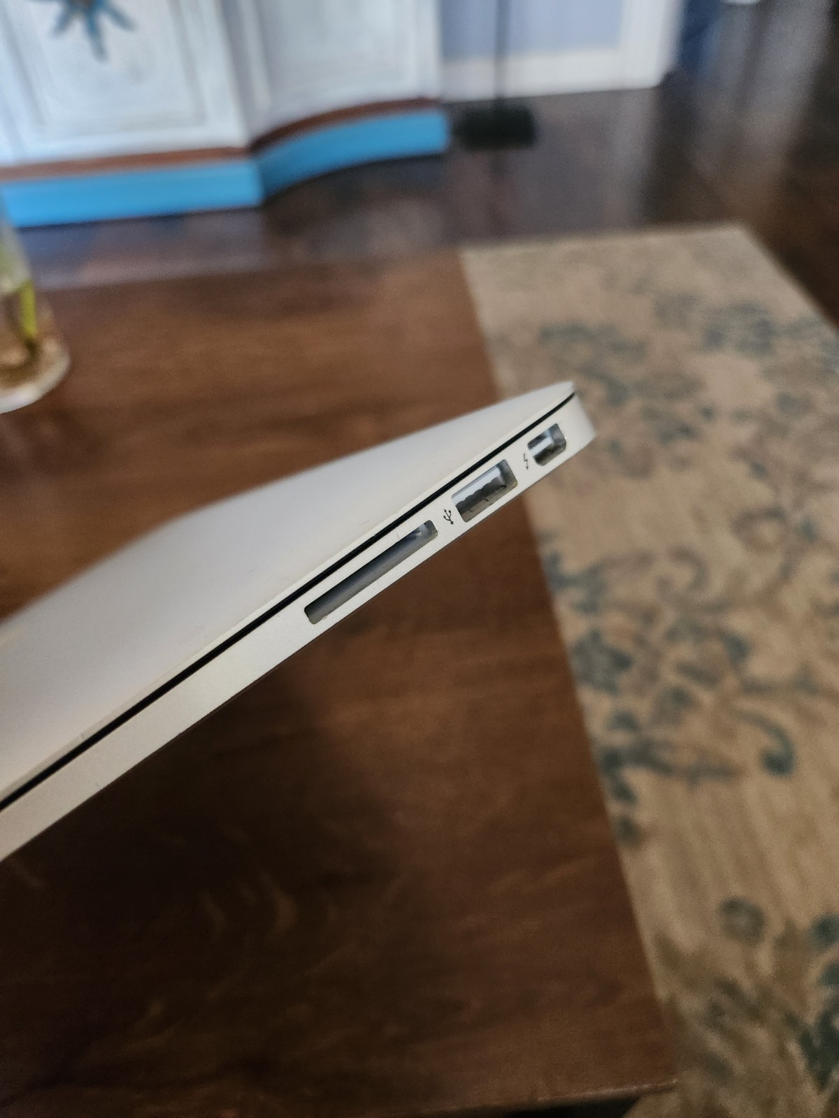 Apple MacBook Air