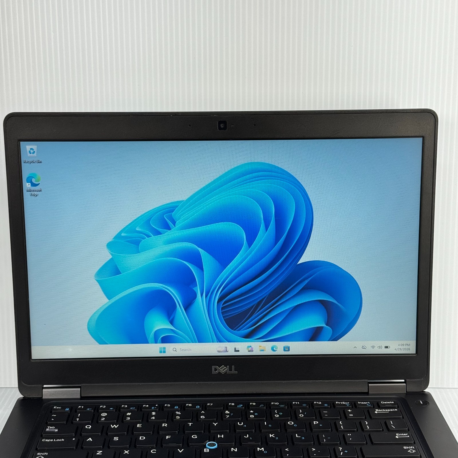 Dell Latitude 5490 i5-8350U 14″ Windows 11 Pro Laptop 128GB SSD 8GB RAM *WEAR*