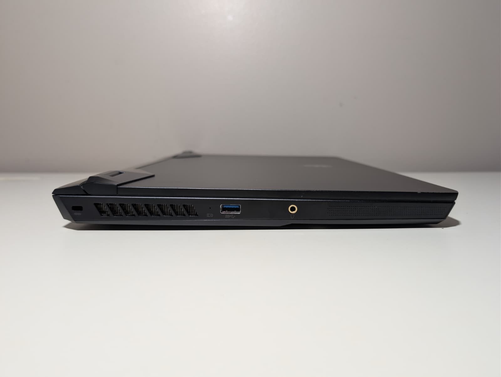 17″ MSI GP76 Leopard | i7 11th 32GB RAM 1TB SSD | FHD@300Hz RTX 3070 Backlit