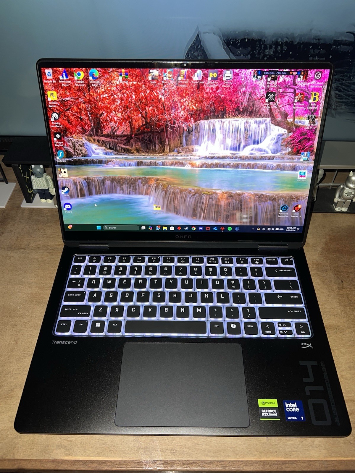 HP OMEN Transcend 14″ 2880 x 1800 ULTRA 7 255H 1TB SSD 32GB W11 RTX 5060 120Hz
