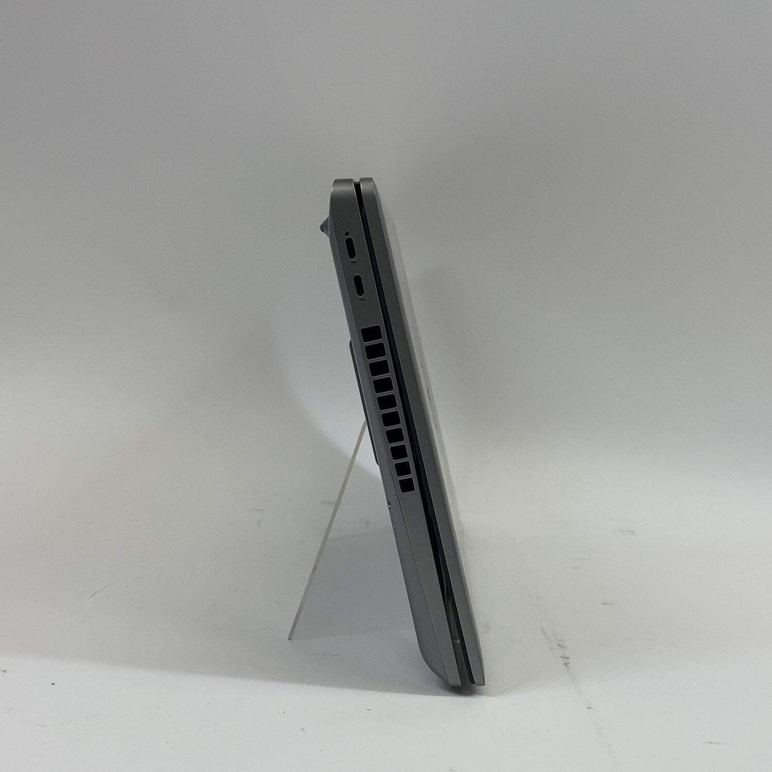 Dell Precision 3561 15.6″ i7-11850H 2.5GHz 16GB RAM 500GB SSD