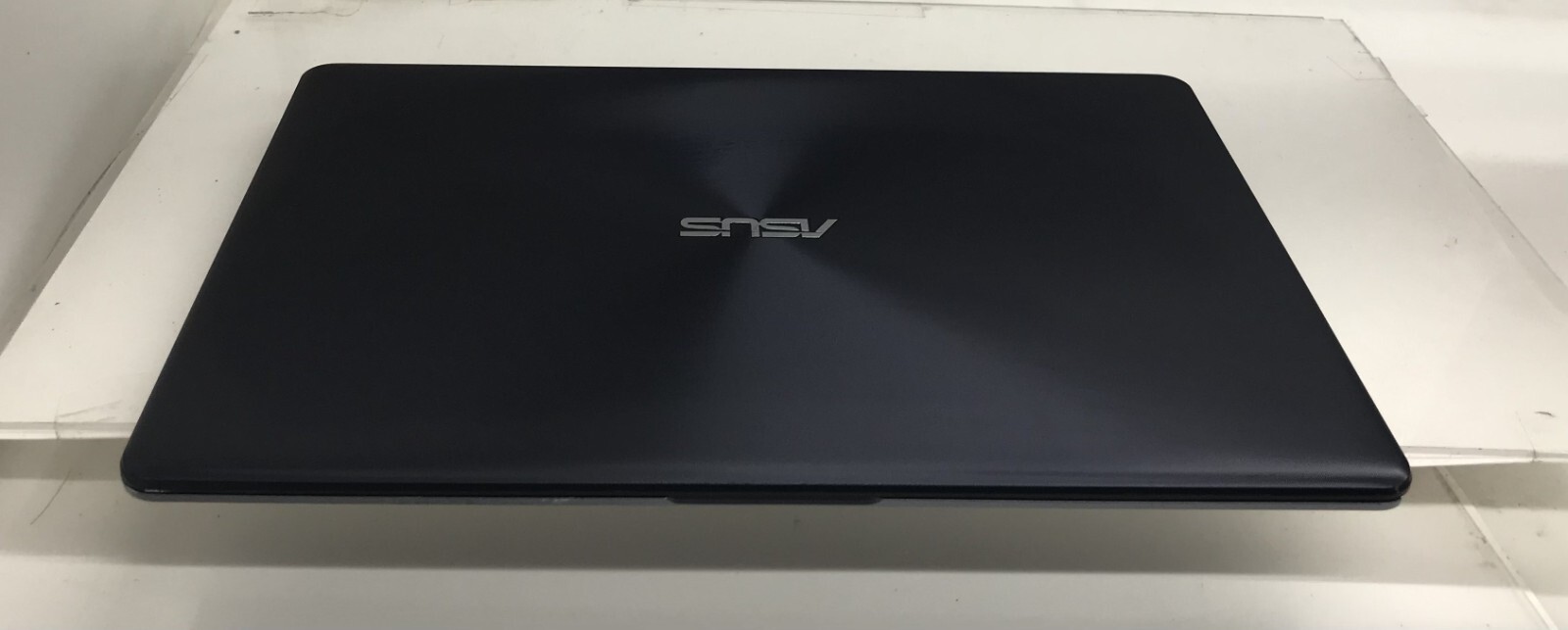 ASUS X510UAR I5-8250U @ 1.6GHz 8GB RAM 512GB SATA M.2 SSD WIN-11P 15″ *READ