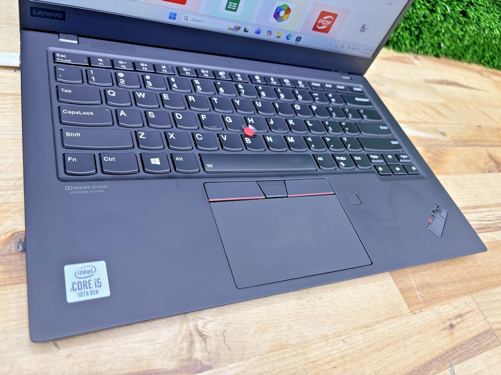 Lenovo ThinkPad x1 Carbon 7 i5-10th Gen 1.60GHz 16GB RAM 256GB SSD Win 11 Pro*