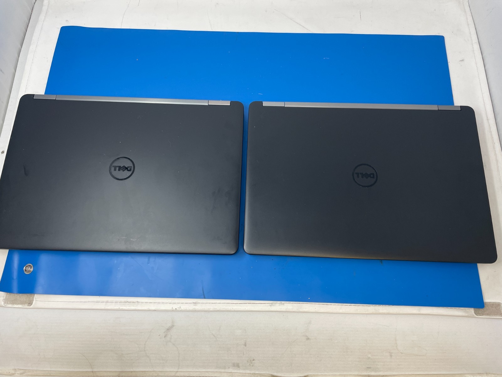FOR PARTS: Lot of 2 Dell Latitude E5470 14″ i5-6300U@3GHz, varying SSD, 8 GB RAM